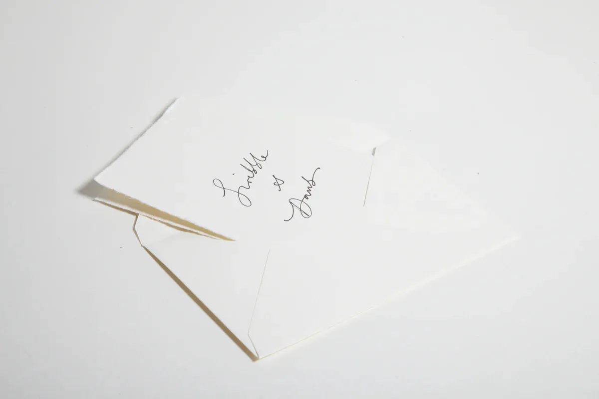 Bisous (Pink) Card