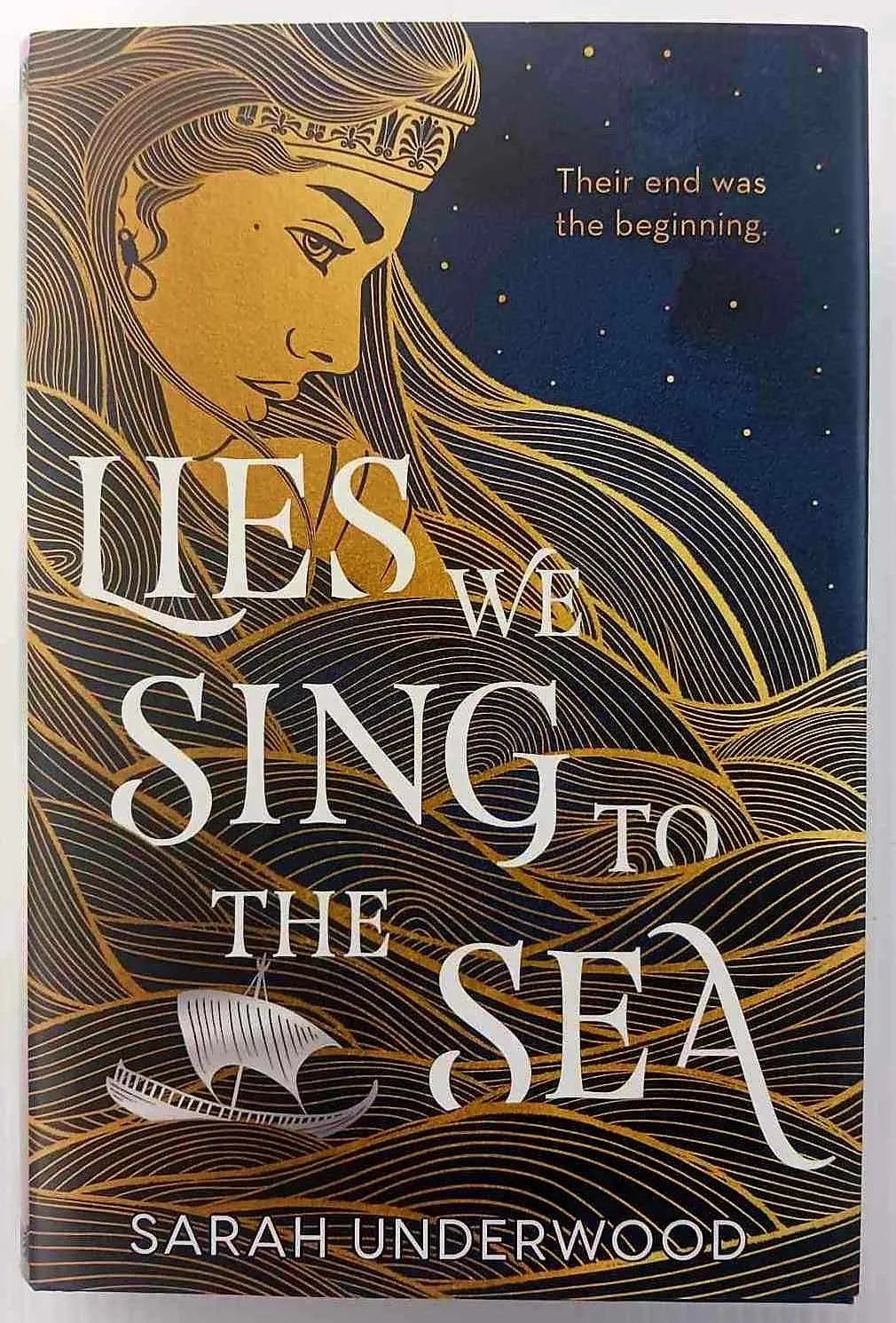LIES WE SING TO THE SEA - Sarah Underwood
