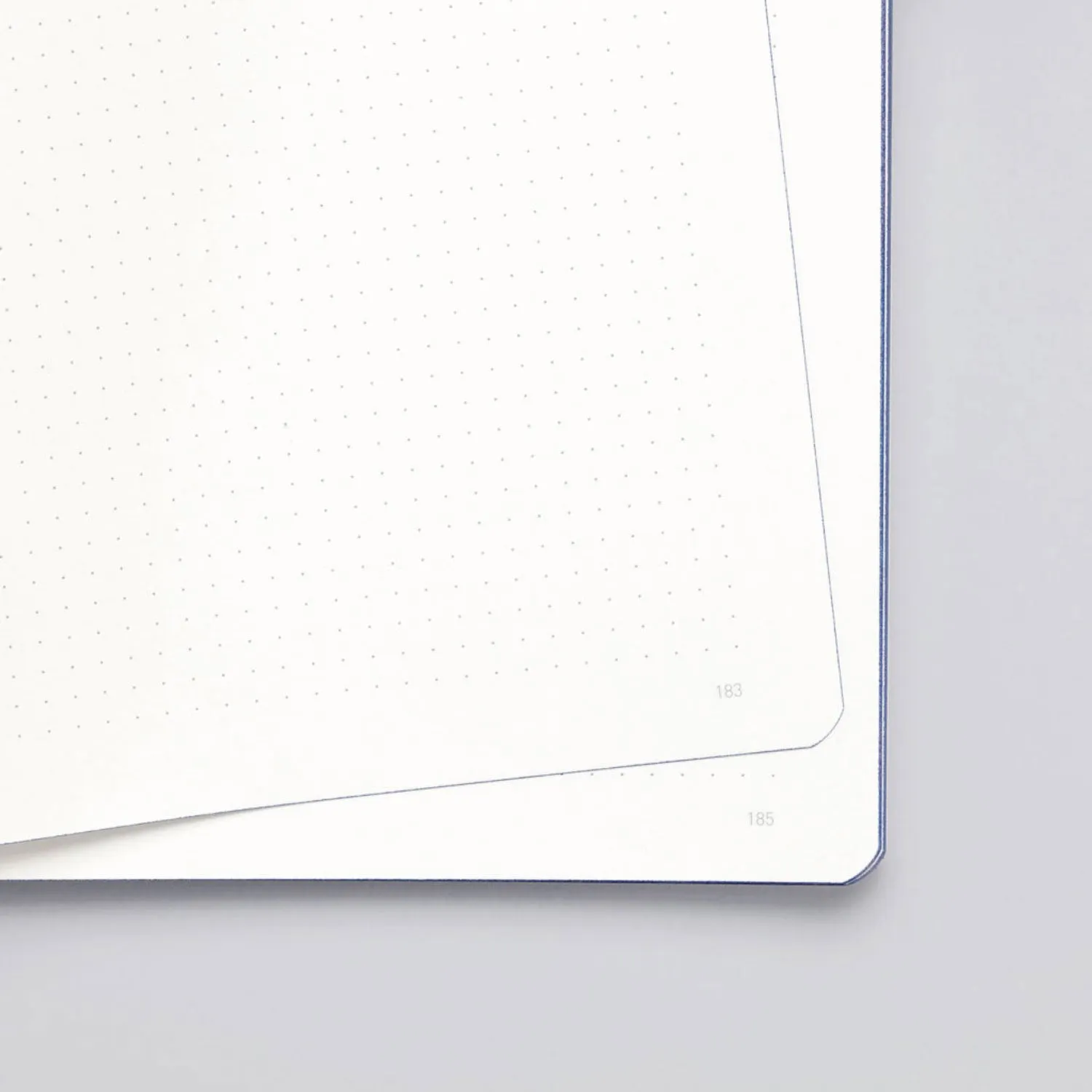 Nuuna - Notebook - Medium - Voyager Grey