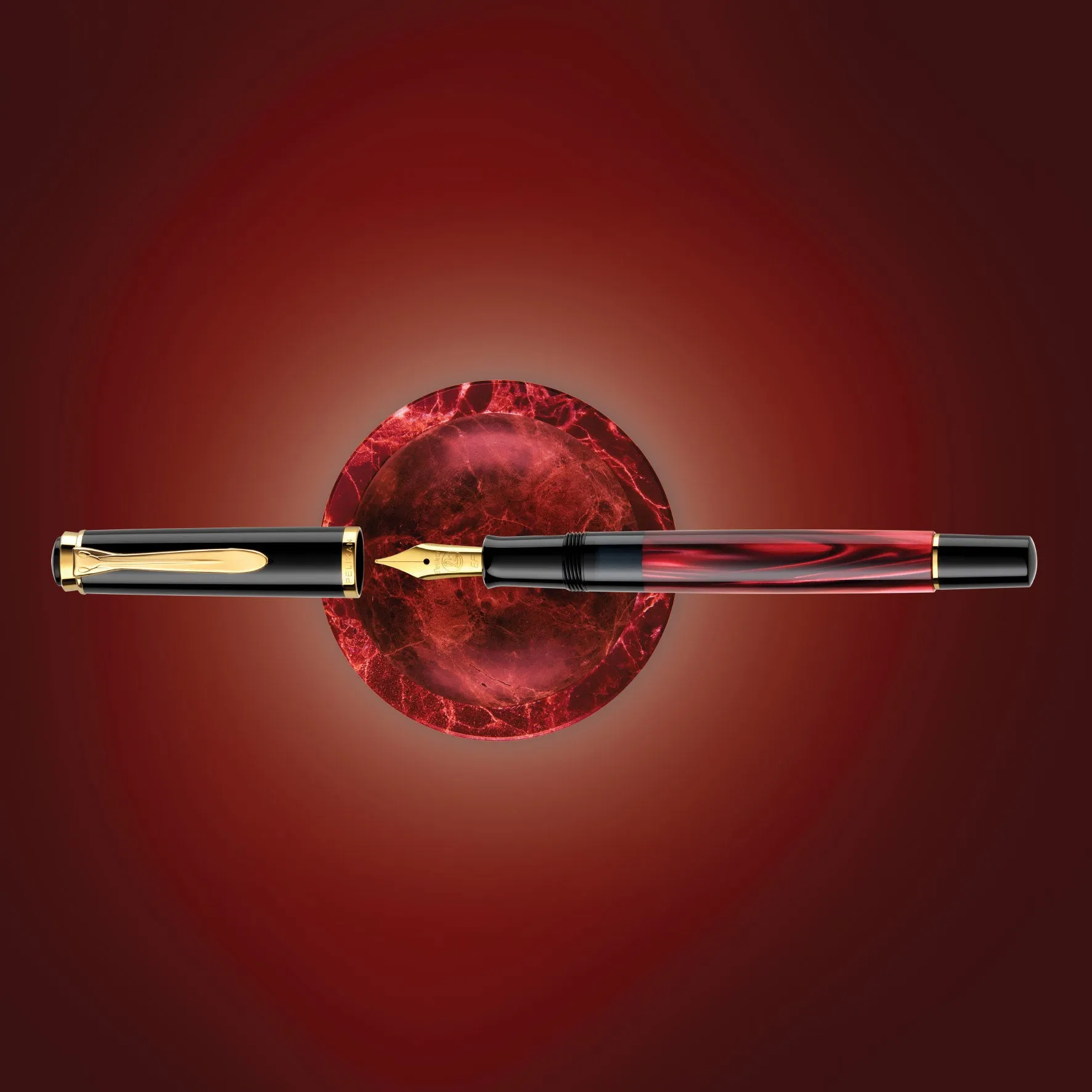 Pelikan - Fountain Pen - Classic M200 - Red Marbled