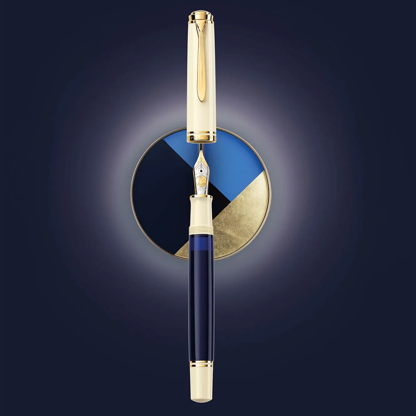 Pelikan - Fountain Pen - Souvern M800 - Cream Blue