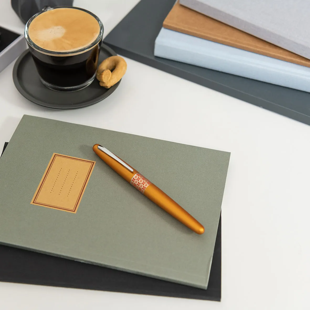 Pilot - Fountain Pen - Metropolitan (MR3) - Orange (Flower)
