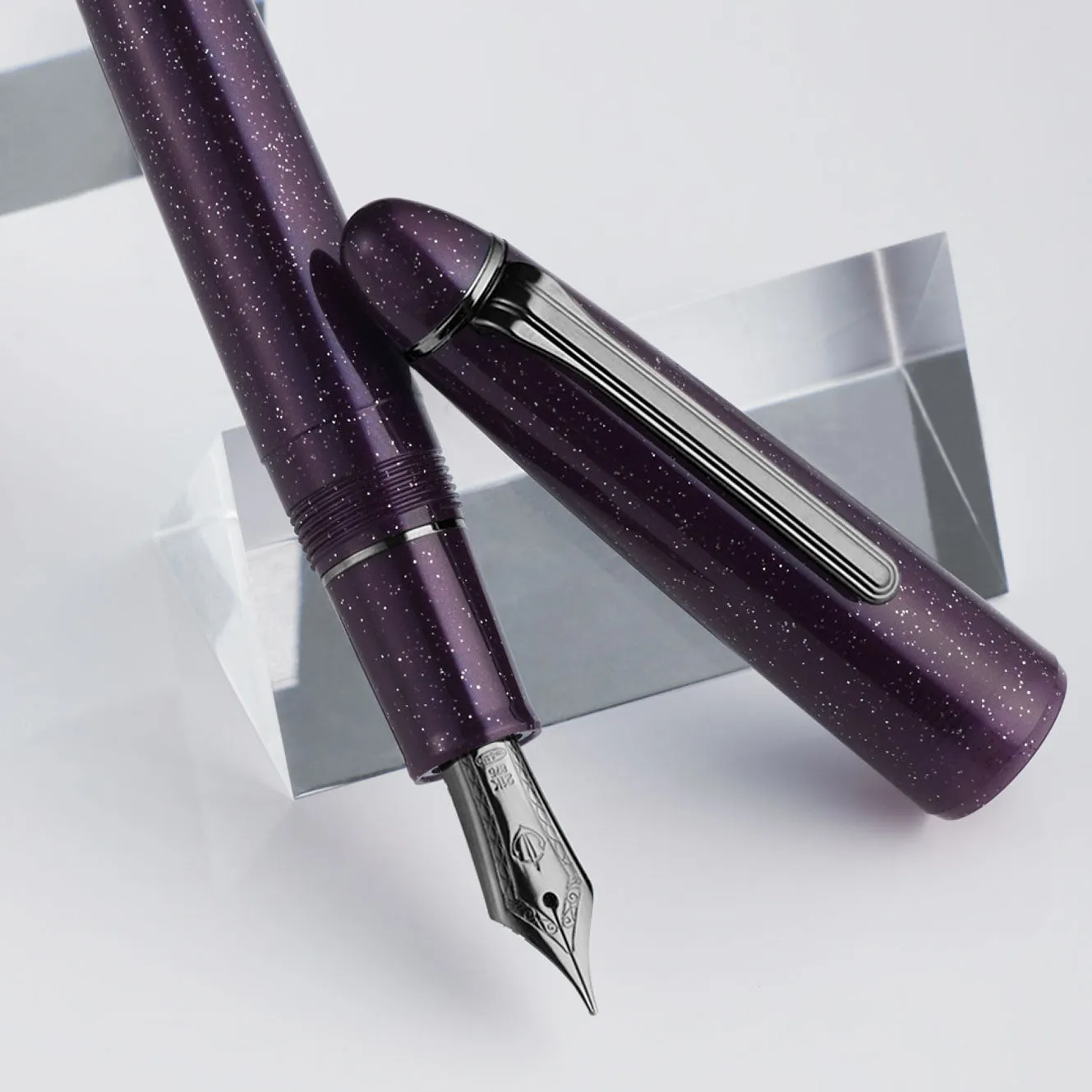 Sailor - Fountain Pen - 1911 Large - Ringless Galaxy - Magellanic Clouds