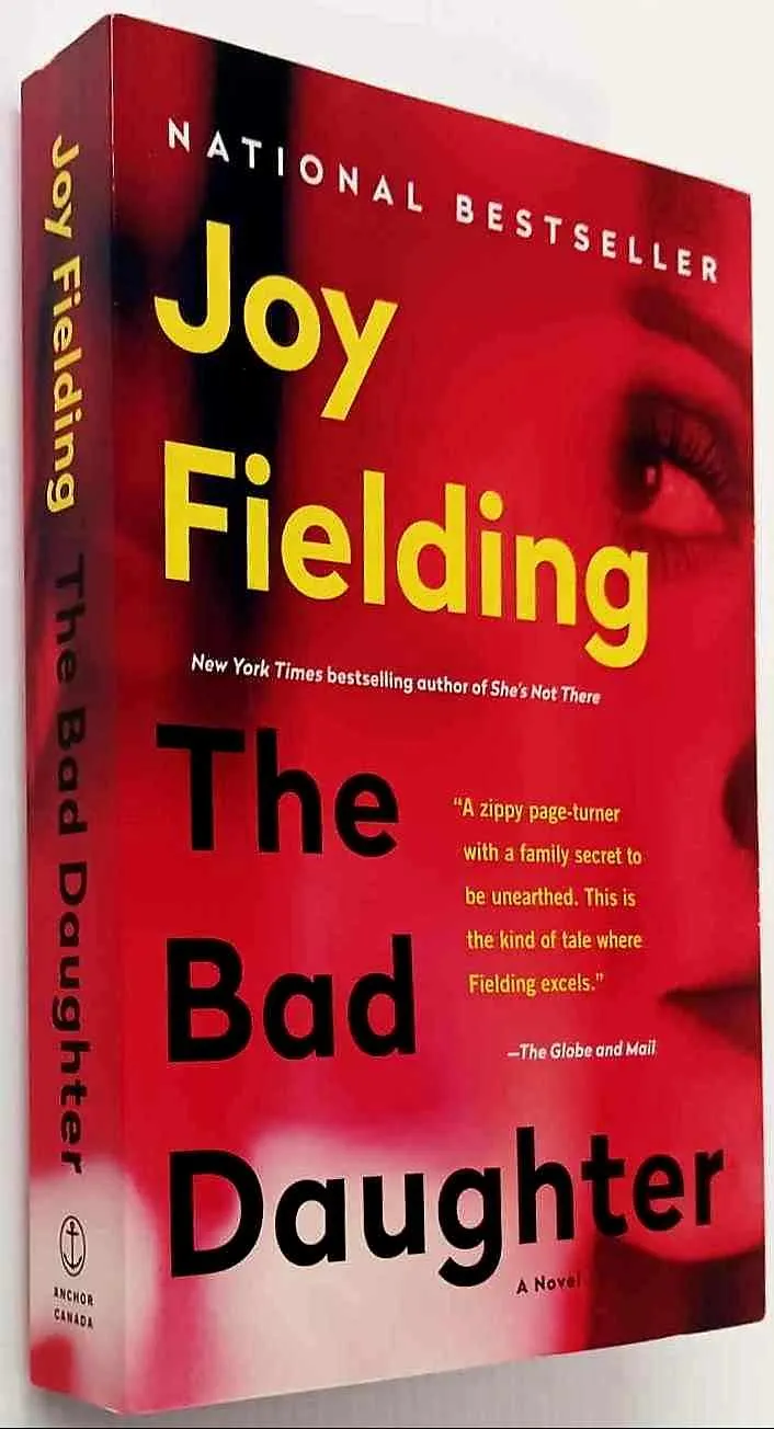 THE BAD DAUGHTER - Joy Fielding