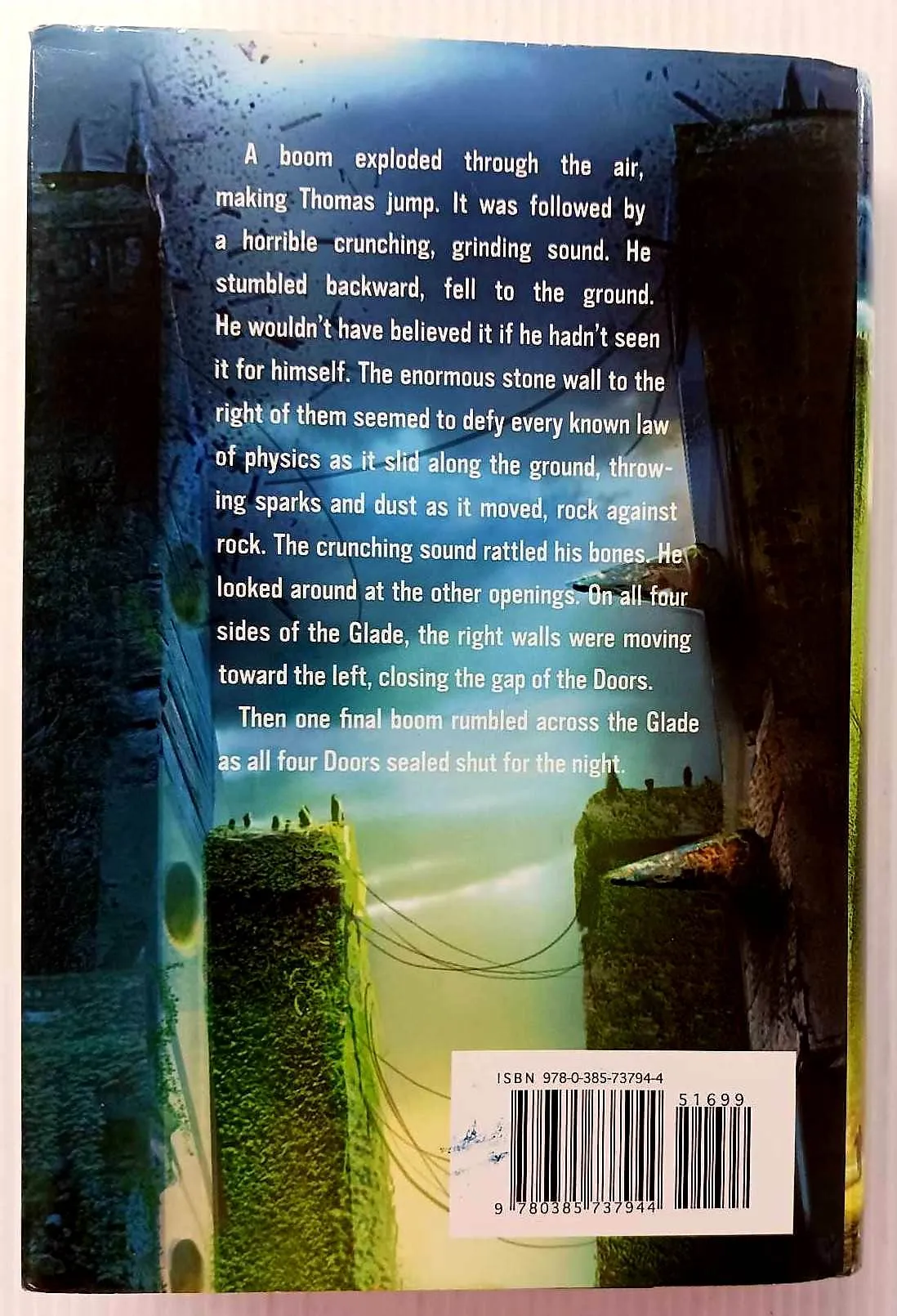THE MAZE RUNNER - James Dashner