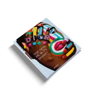 The New Beauty - A Modern Look at Beauty, Culture and Fashion