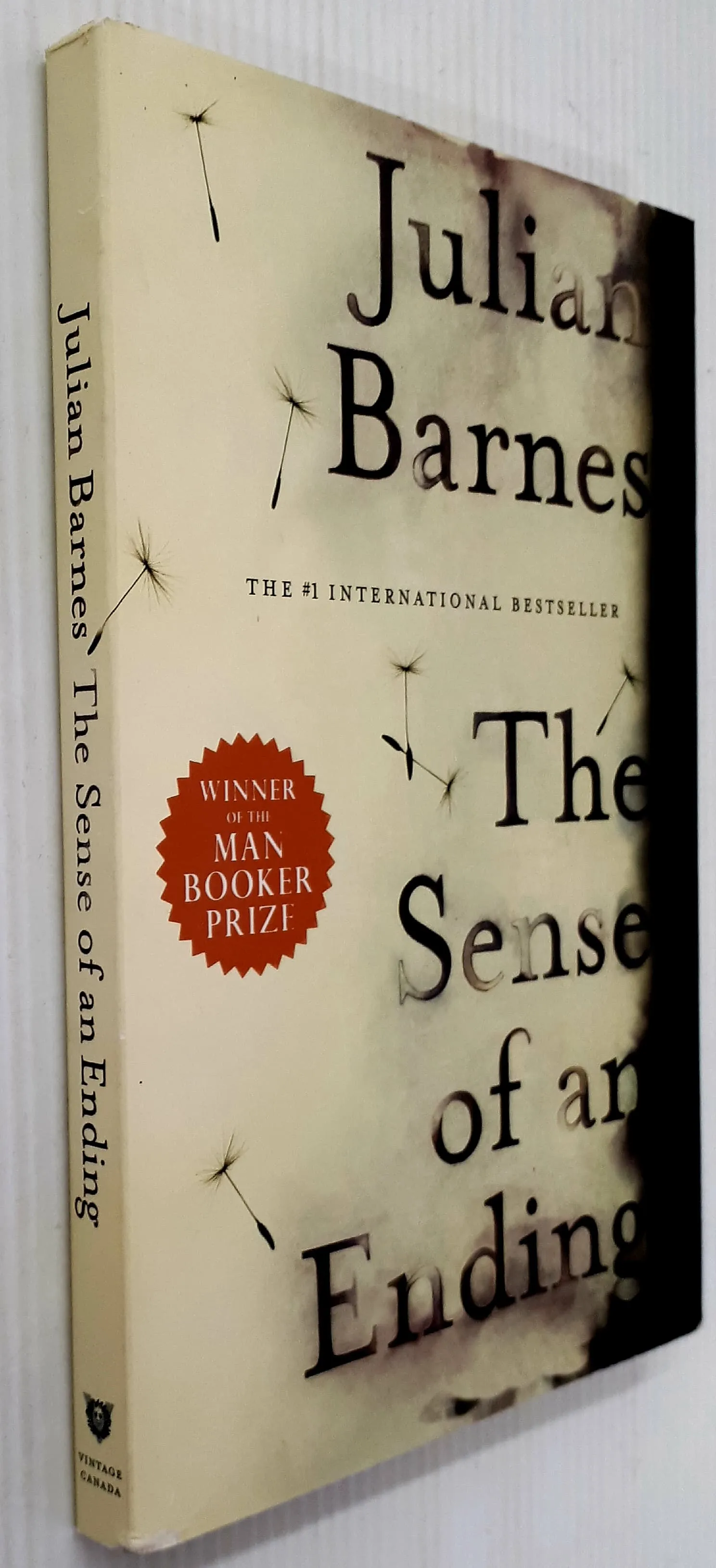 THE SENSE OF AN ENDING - Julian Barnes
