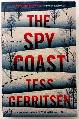 THE SPY COAST - Tess Gerritsen