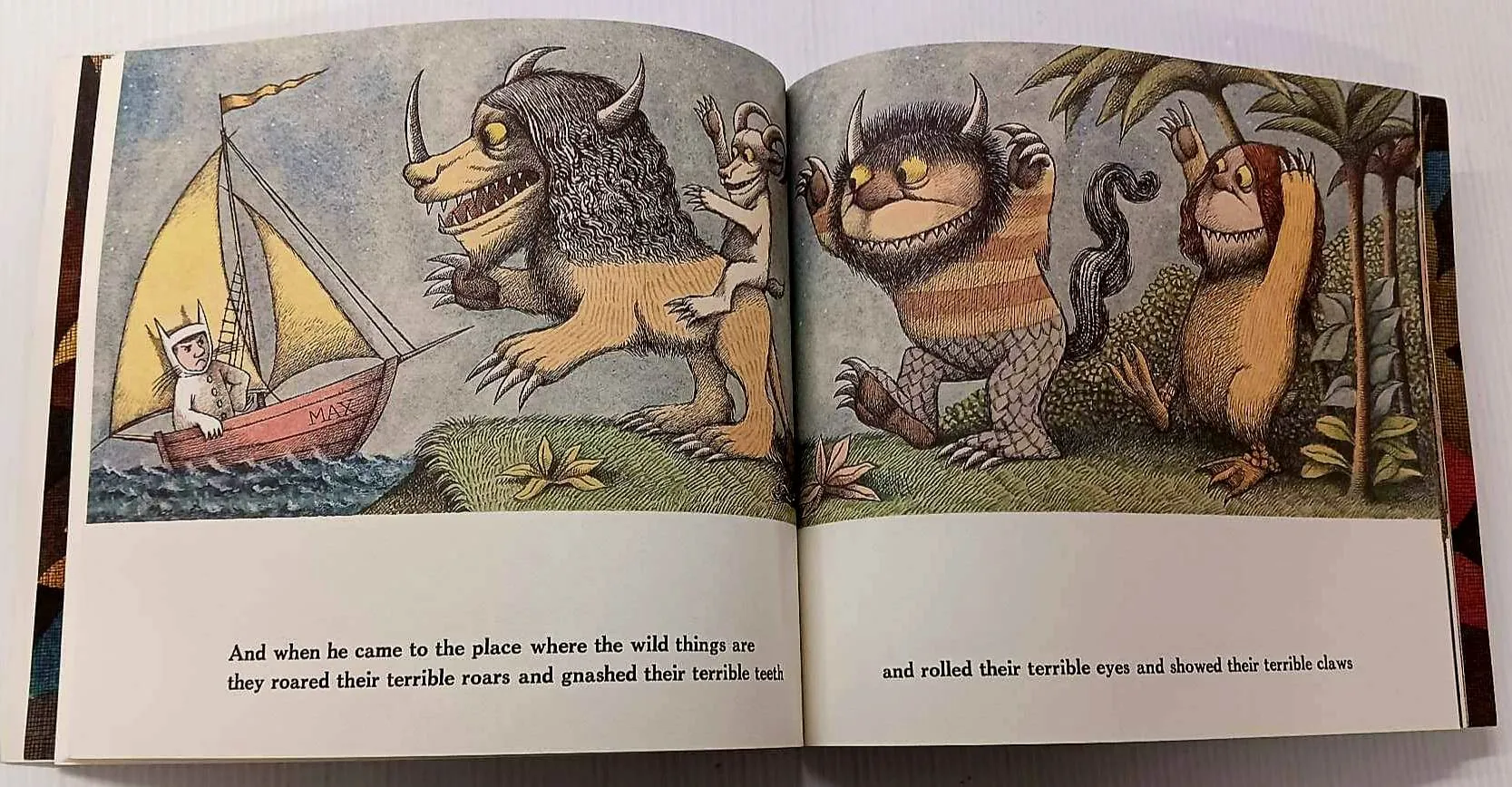 WHERE THE WILD THINGS ARE - Maurice Sendak