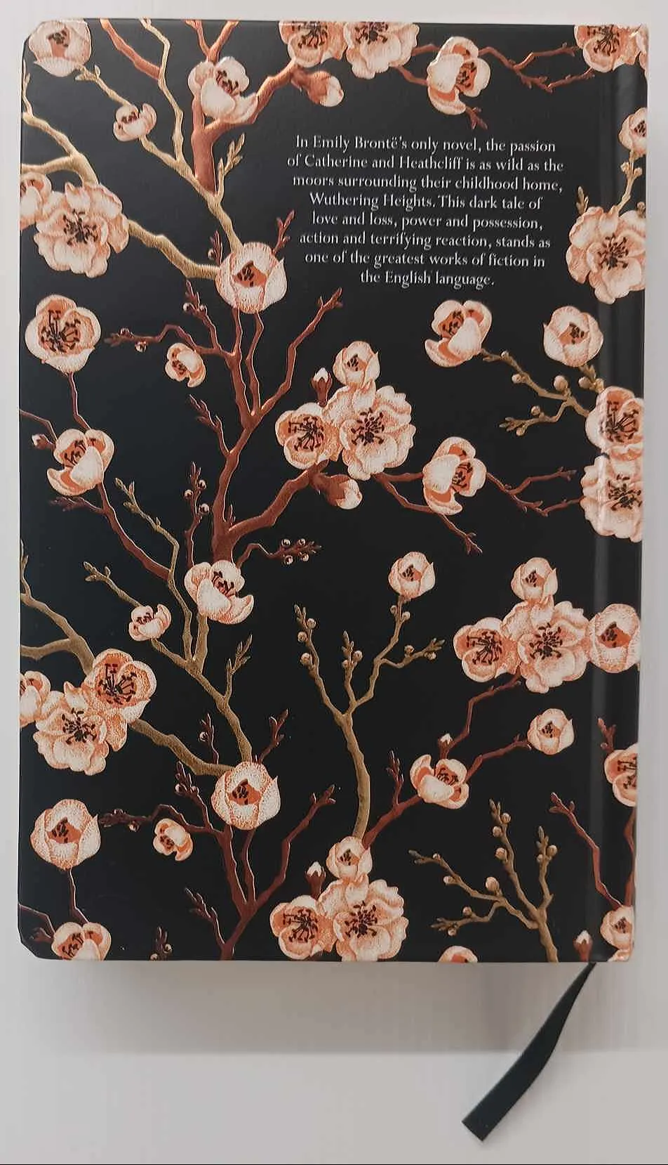 WUTHERING HEIGHTS - Emily Bronte