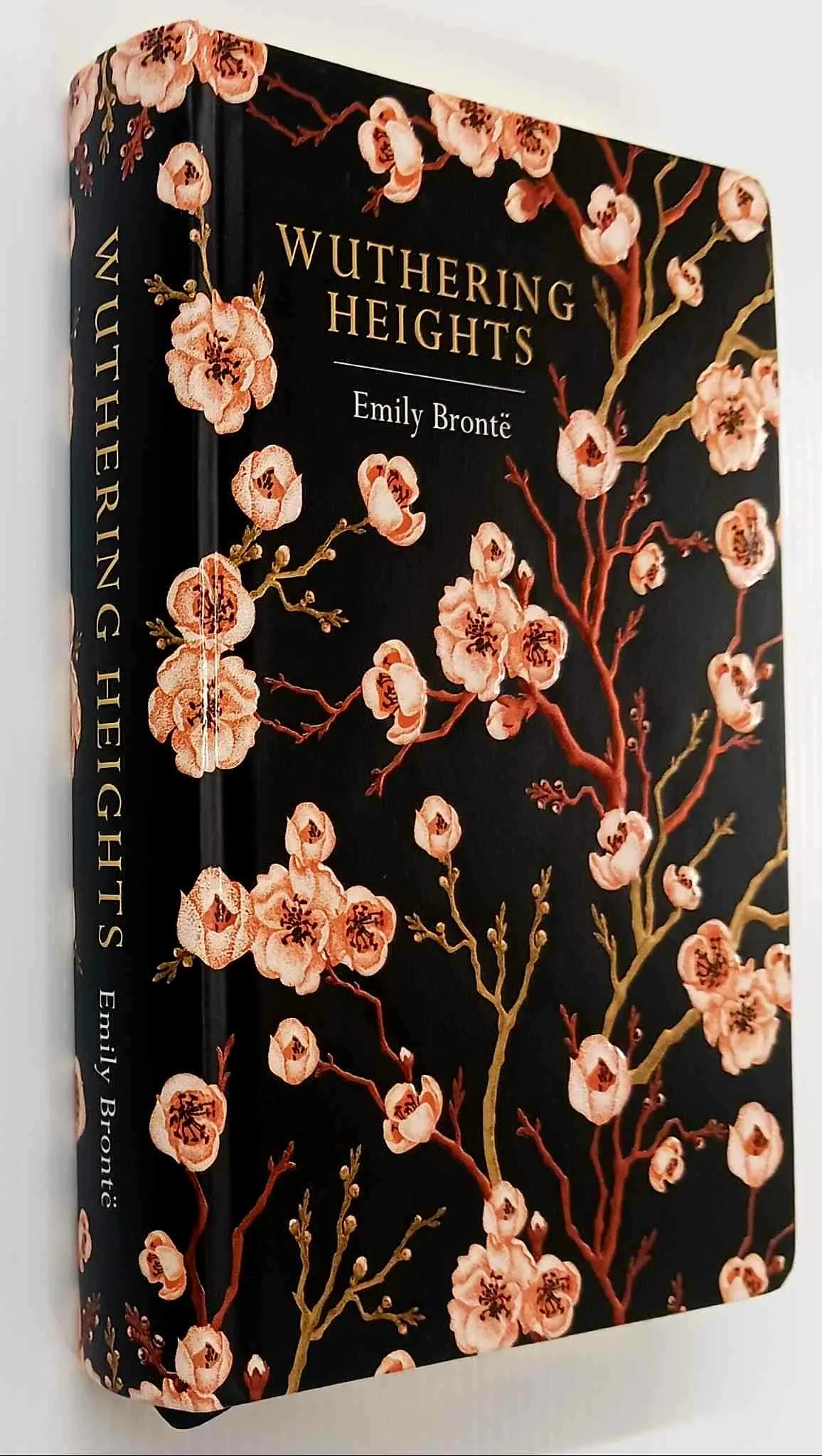WUTHERING HEIGHTS - Emily Bronte